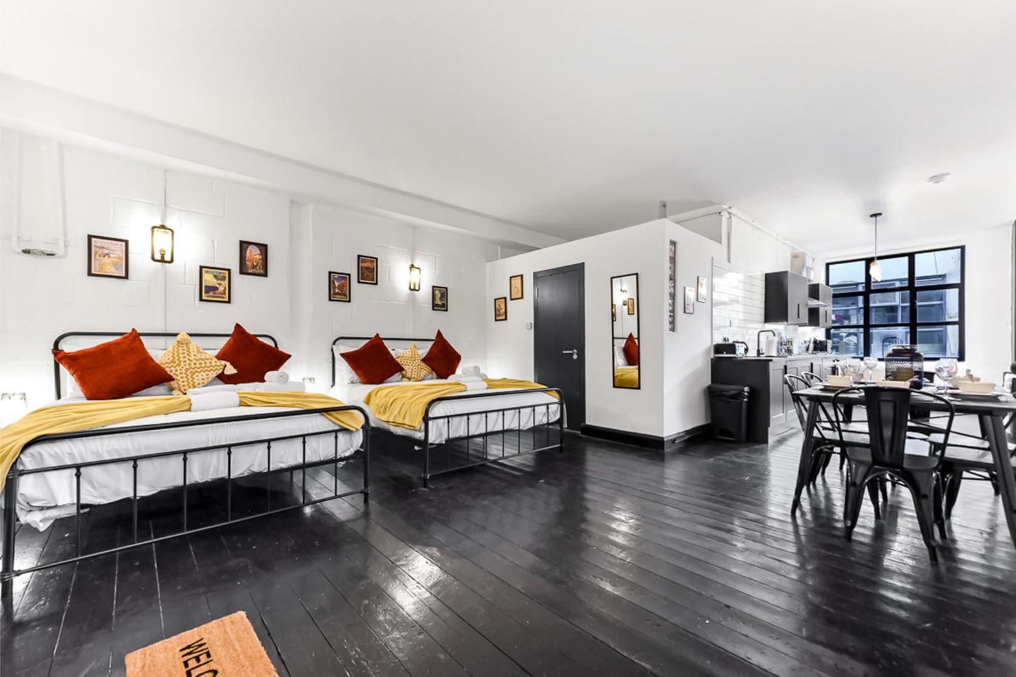 Trendy And Eccentric Flat In Hackney Appartamento